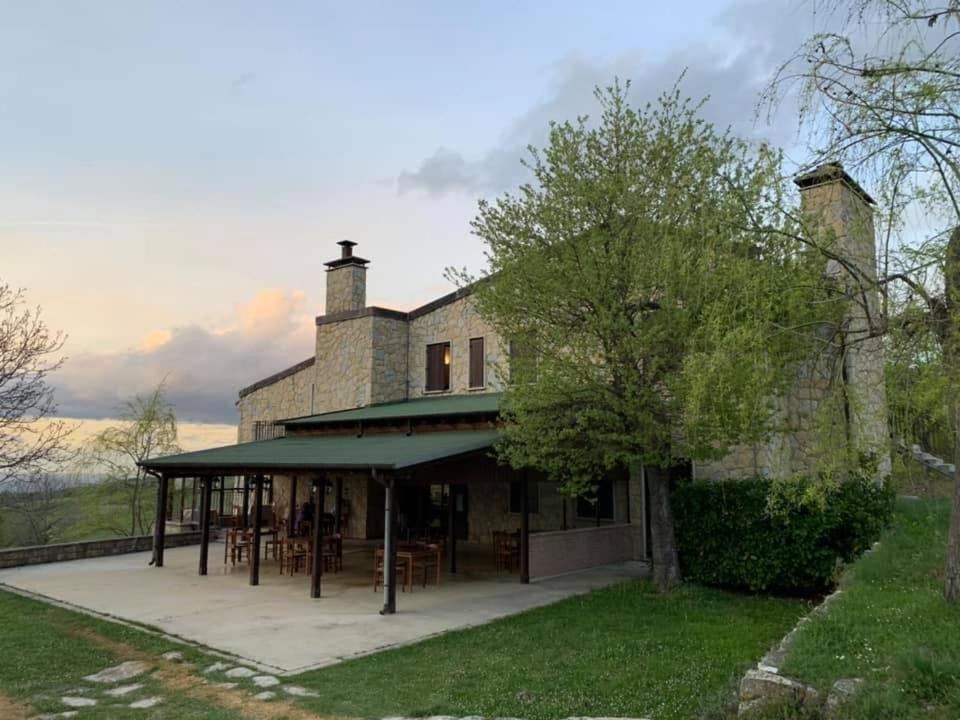 Terrae Eremis: Ristorante, Bar, B&B Roccamorice Zewnętrze zdjęcie