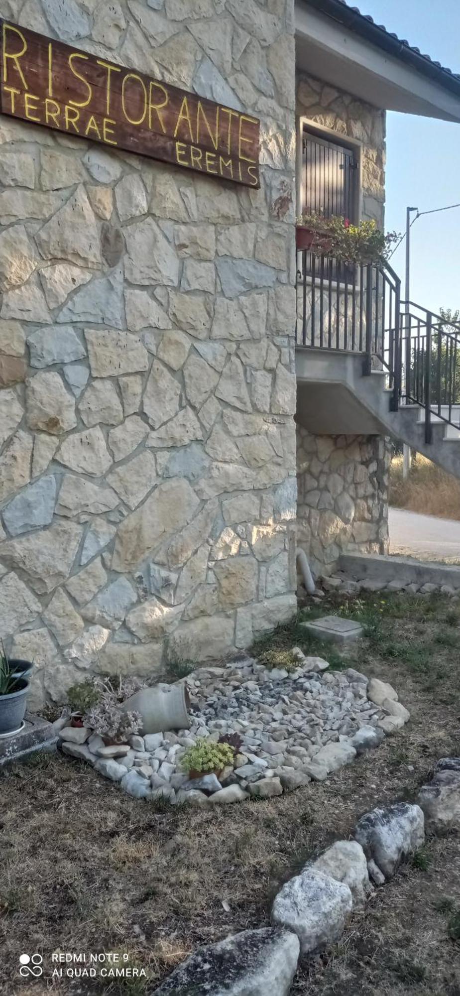 Terrae Eremis: Ristorante, Bar, B&B Roccamorice Zewnętrze zdjęcie